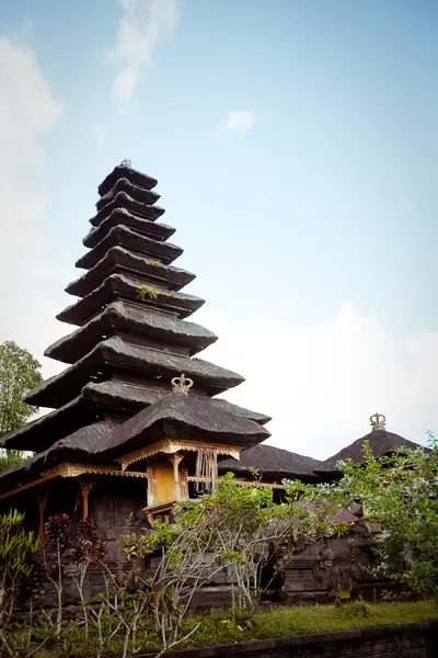 Pura batu madeg, besakih komplex, bali, Indonesien — Stockfoto