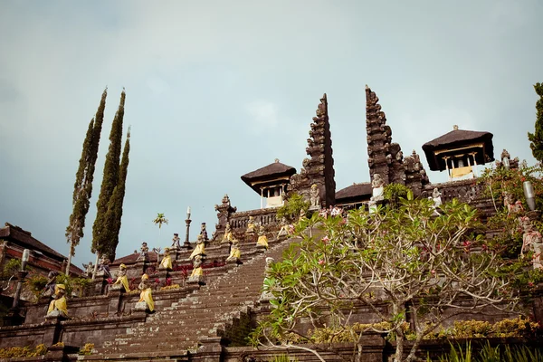 Besakih complex (Pura Penataran Agung), Bali, Indonesia — Stock Photo, Image