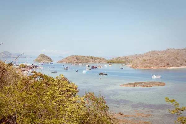 小船在海湾 — 图库照片