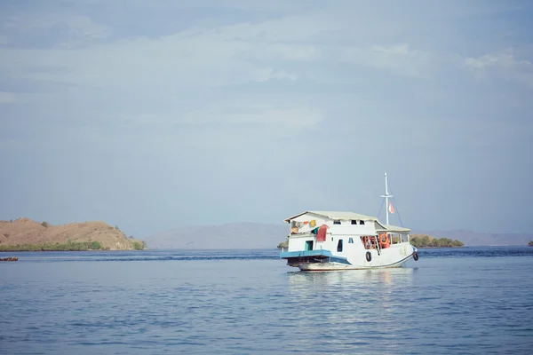 Boat at sea — Stock Photo, Image