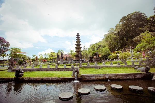 Tirtagangga vannpalass på Bali Indonesia – stockfoto