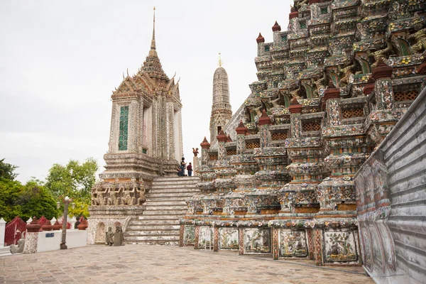 Templo Wat Arun en Bangkok — Foto de Stock