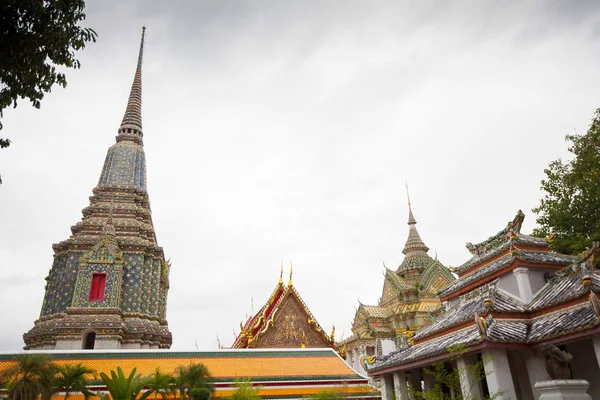 Tajski świątyni wat pho w Bangkoku — Zdjęcie stockowe