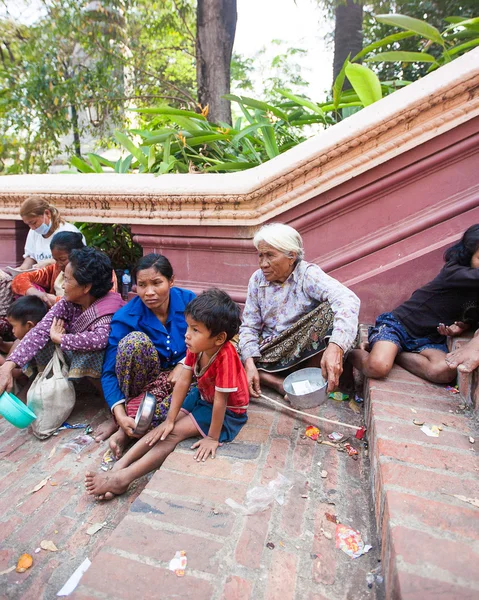 Phnom penh, Kambodja - smutsiga 31 januari 2014 hemlösa i — Stockfoto