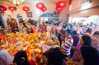 Phnom penh, Kamboçya - 31 Ocak 2014 insanlar kutlamak Çin