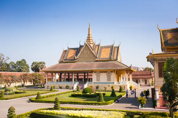 Kungliga slottet i phnom penh — Stockfoto