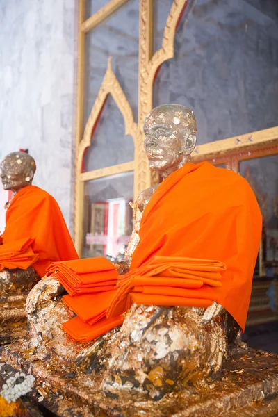 Buddha statues in Wat Chalong, the most important temple in Phuk — Stock Photo, Image