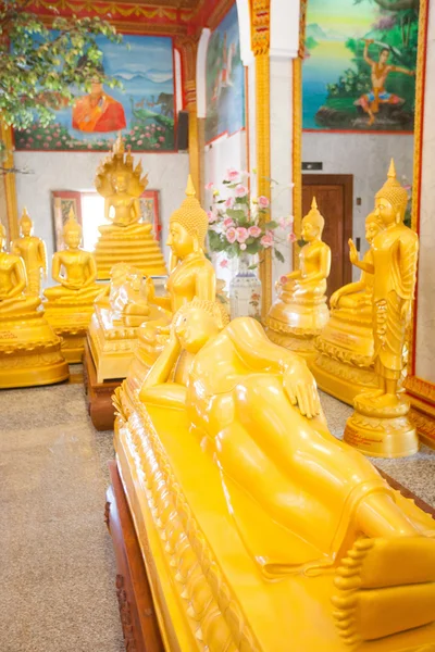 Wat chalong, de belangrijkste tempel in phuket — Stockfoto