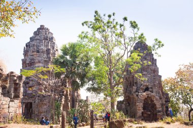 Prasat banan Tapınağı: battambang, cambodia