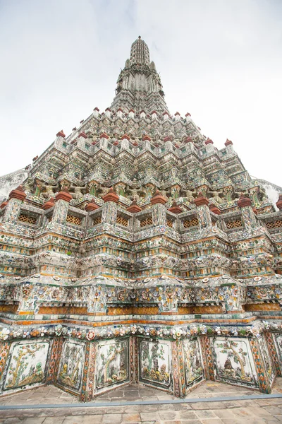 Templo Wat Arun en Bangkok — Foto de Stock