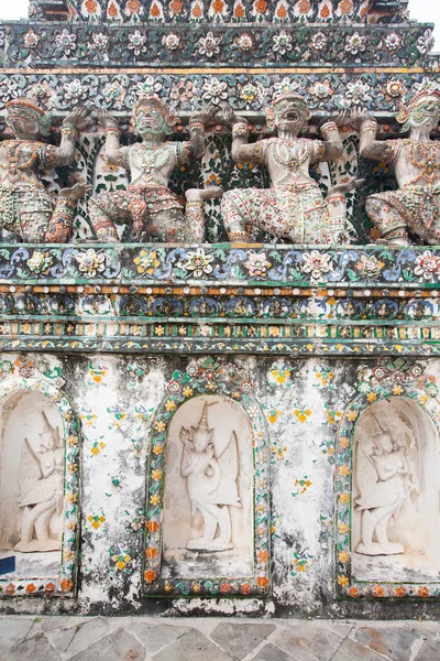 Templo Wat Arun en Bangkok — Foto de Stock