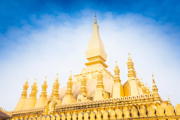 Golden Wat Thap Luang en Vientiane, Laos —  Fotos de Stock