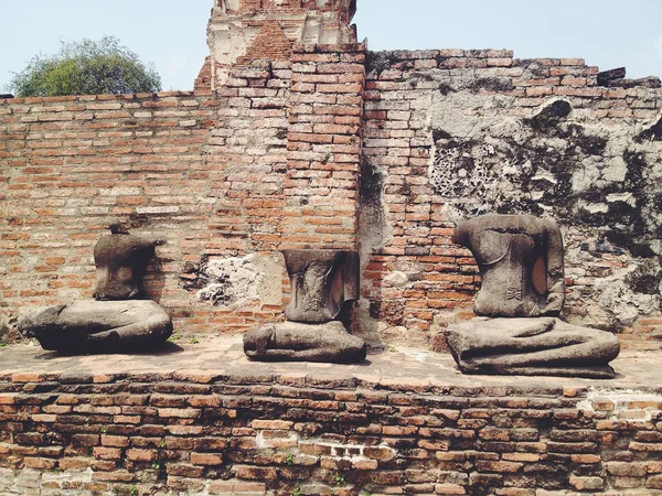 Temple  wat Mahathat in Ayutthaya historical park — Stock Photo, Image