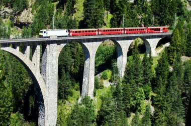 Swiss tren Köprüsü'nde çok yüksek