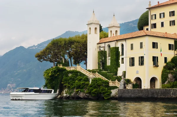 Villa balbianello w jezioro como — Zdjęcie stockowe