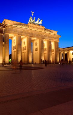 Tarafından tasarlanan brandenburger Tor (The Brandenburg Gate) (1788-1791)