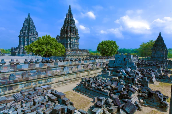 Templo hindú de Prambanan (siglo IX. ), Patrimonio Mundial de la UNESCO, Yogyakarta, Java, Indonesia —  Fotos de Stock