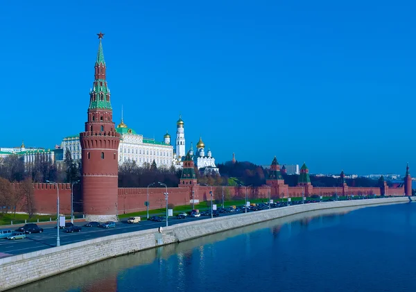 Kremlin & moskva-rivier, Moskou, Rusland — Stockfoto