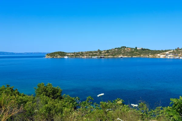 Seaview in de buurt van ouranopolis, athos schiereiland, mount athos, chalkidiki, Griekenland — Stockfoto