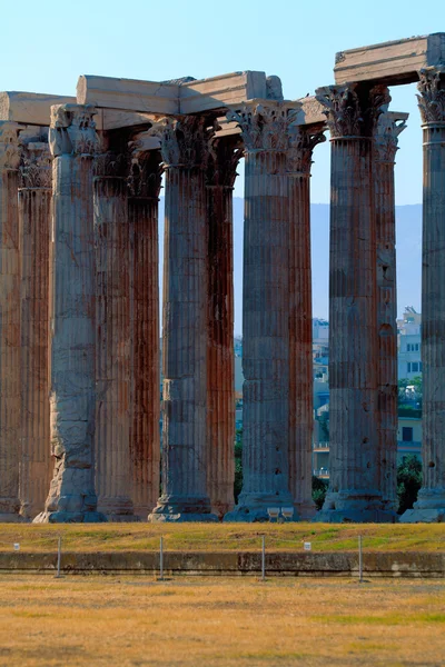 Olympieion、オリンピア ゼウス、アテネ、ギリシャの寺院 — ストック写真