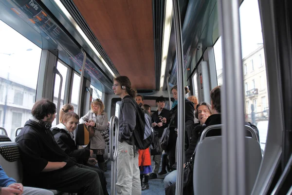 In der Straßenbahn in Bordeaux, Frankreich — Stockfoto