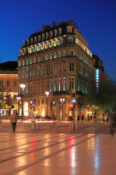 Night view of Grand Theatre square and Conseil Interprofessionnel du Vin, Bordeaux, France