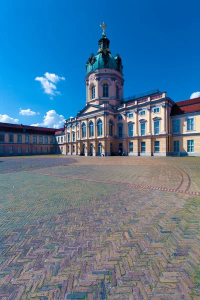 Феодосийский дворец (1701-1712) по проекту Арнольда Неринга, Берлин, Германия — стоковое фото