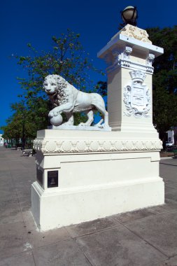 Aslan heykeli heykel jose marti (build 1906), cienfuegos,