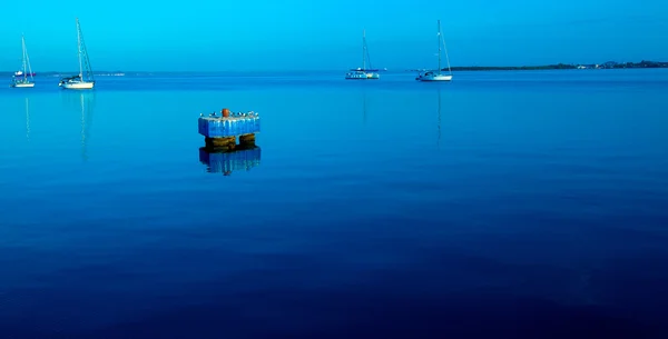 Marină de iaht în Cienfuegos, Cuba — Fotografie, imagine de stoc