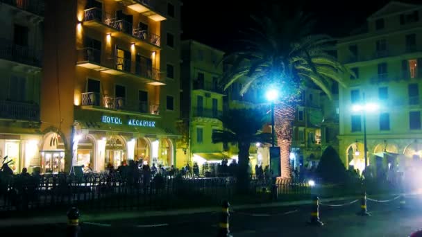 Time-lapse: Hotel Arcadia y la ciudad vieja por la noche, Kerkyra, Corfú, Grecia — Vídeos de Stock