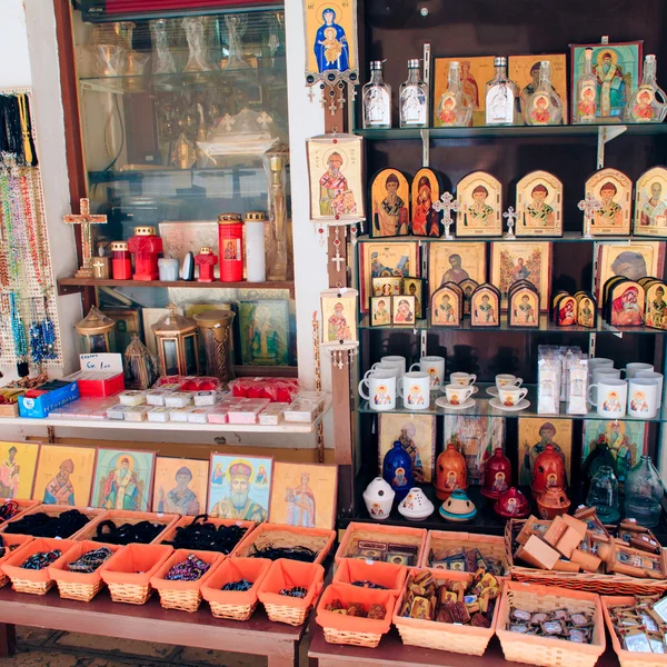 Православные иконы и сувениры, город Корфу, Греция — стоковое фото