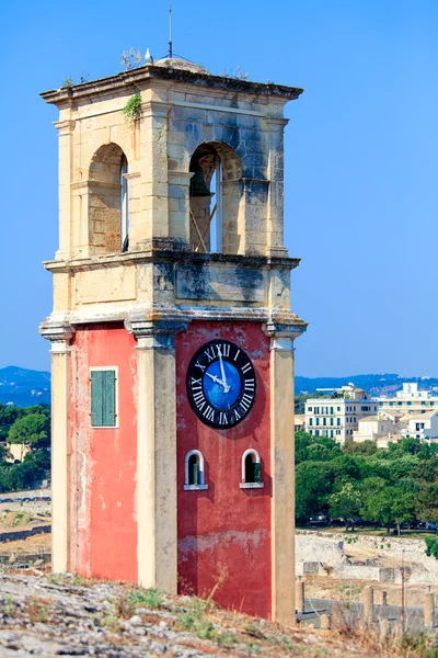 Torre inglesa Dentro de la vieja fortaleza, Kerkyra, isla de Corfú, Grecia — Foto de Stock