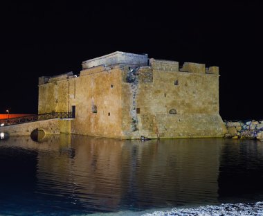 gece, Kıbrıs Kalesi'nde Paphos