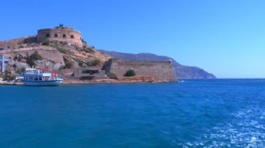 spinalonga Venedik Kalesi, Girit etrafında hareketli kamera