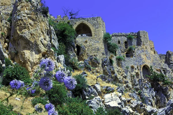 圣伊拉里翁城堡、 凯里尼亚、 塞浦路斯 — 图库照片