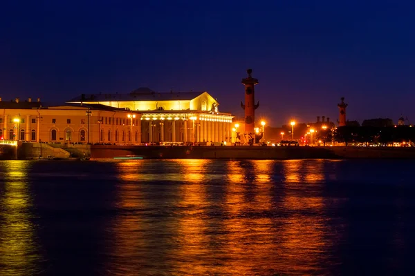 Stock Exchange and Rostral Columns — Stock Photo, Image