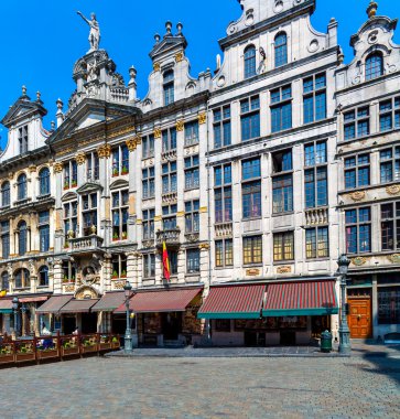 grand place, brussels üzerinde GuildHalls