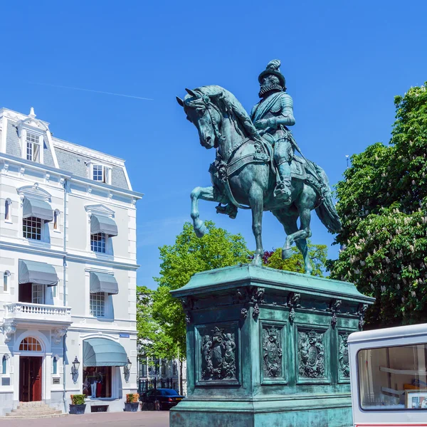 Standbeeld van Willem van Oranje, Den Haag, holland — Stockfoto