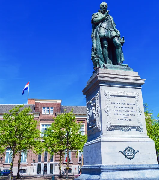 Estatua de Guillermo II en Plein, La Haya, Holanda —  Fotos de Stock