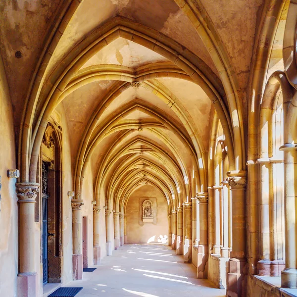 Interieur van Petrus Kathedraal, trier — Stockfoto