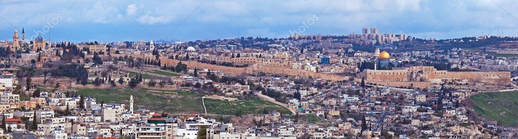 Panorama - Wall of Old City, Jerusalem Royalty Free Stock Photos