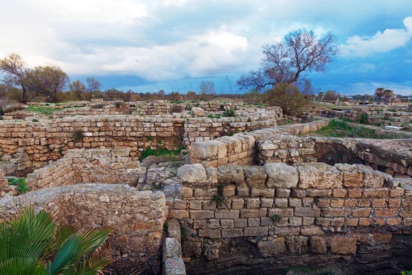 Ruiny antické přístavu, caesarea maritima — Stock fotografie