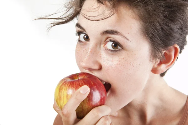Ritratto di bella ragazza con mela — Foto Stock