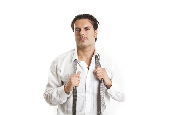 Fiatal jóképű férfi fehér ing — Stock Fotó