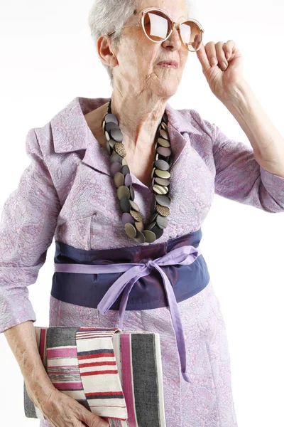 Nonna alla moda con chiusura a borsetta — Foto Stock