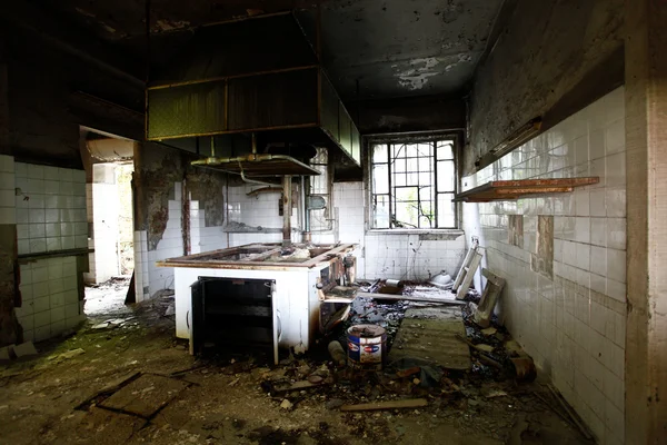 Old abandoned vintage room — Stock Photo, Image