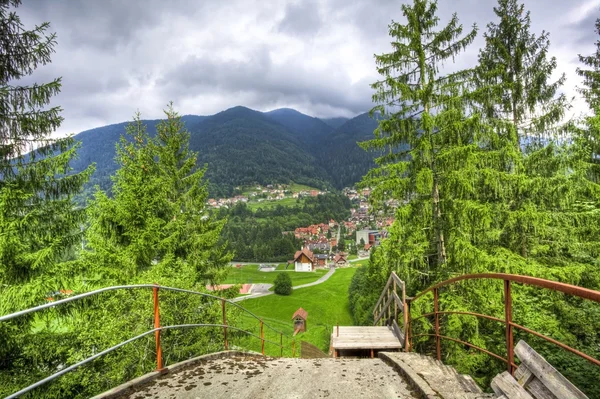 Mountain village in a cloudy day — Stock Photo, Image