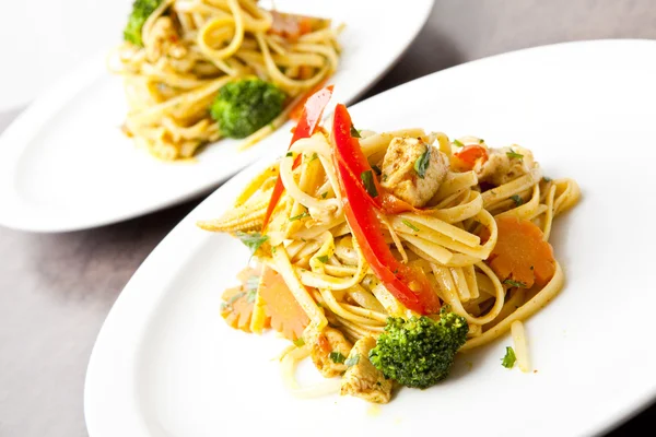 Fried noodles asian style food — Stock Photo, Image