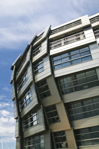 El edificio de olas — Foto de Stock