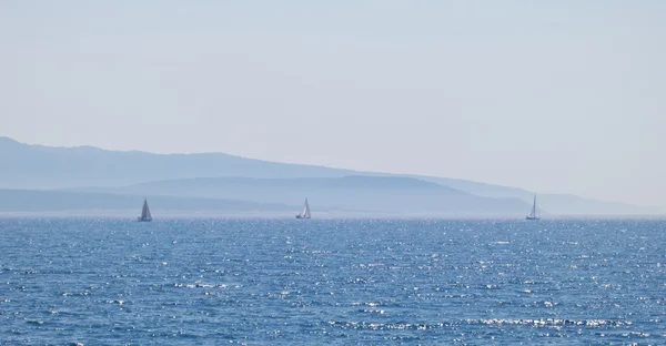 Sailing boat in calm beautiful blue sea in croatia — Stock Photo, Image